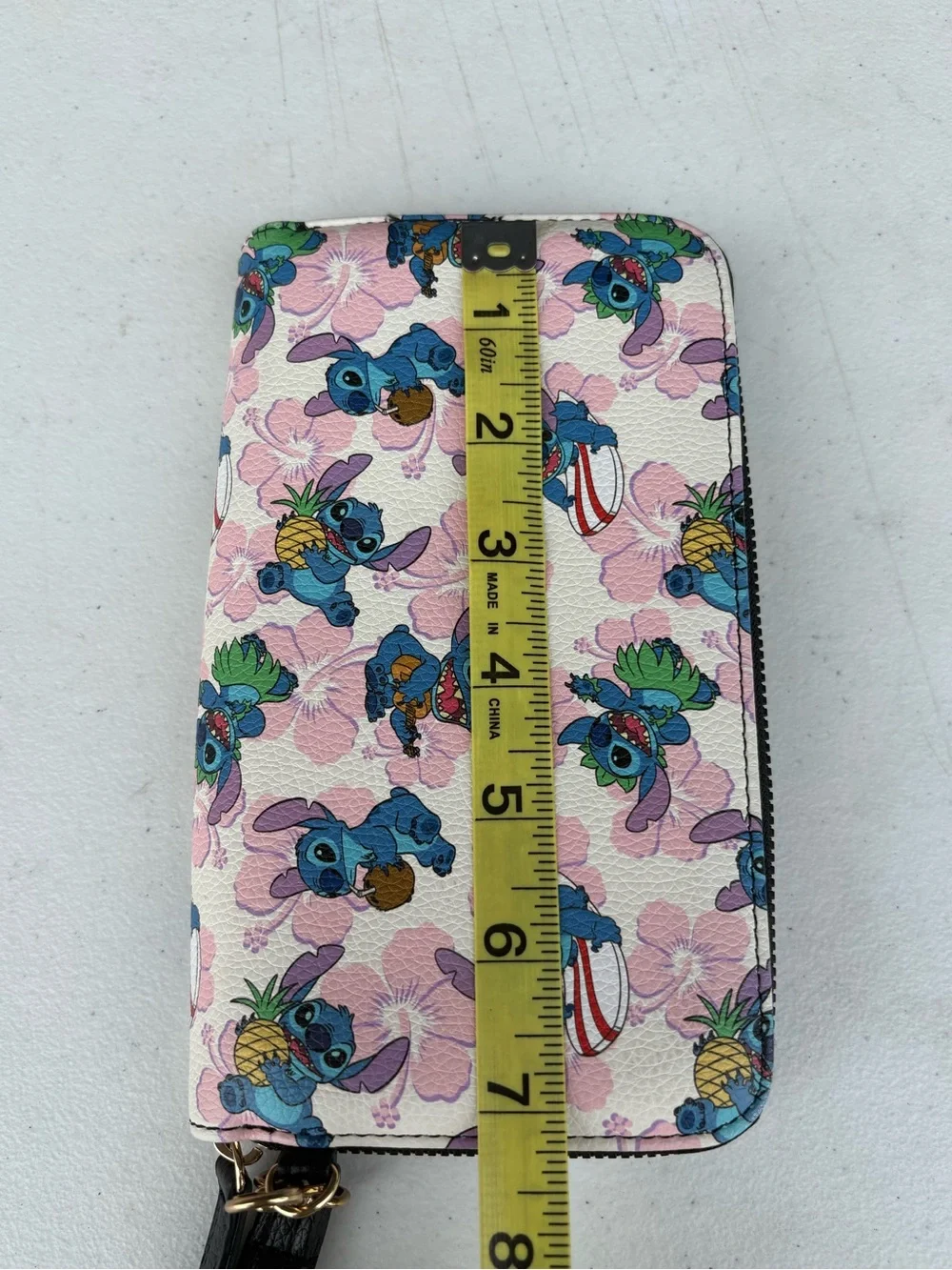 Disney Stitch Hawaiian Floral Zip Around Wallet Wristlet Lilo & Stitch